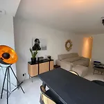 King 44 Οστένδη